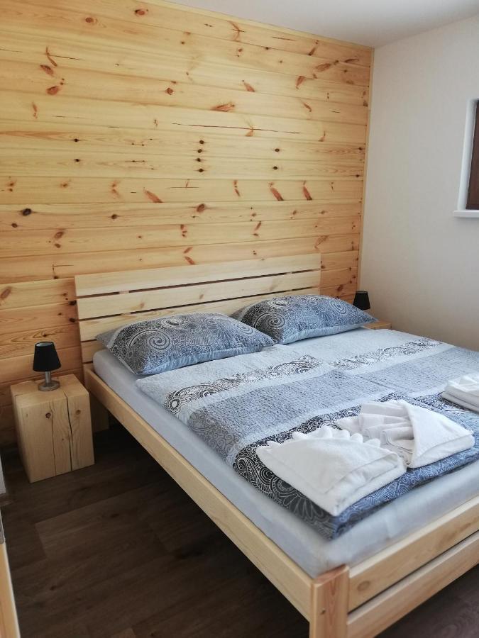 Wellness Pension Koliba Komorní Lhotka Екстериор снимка