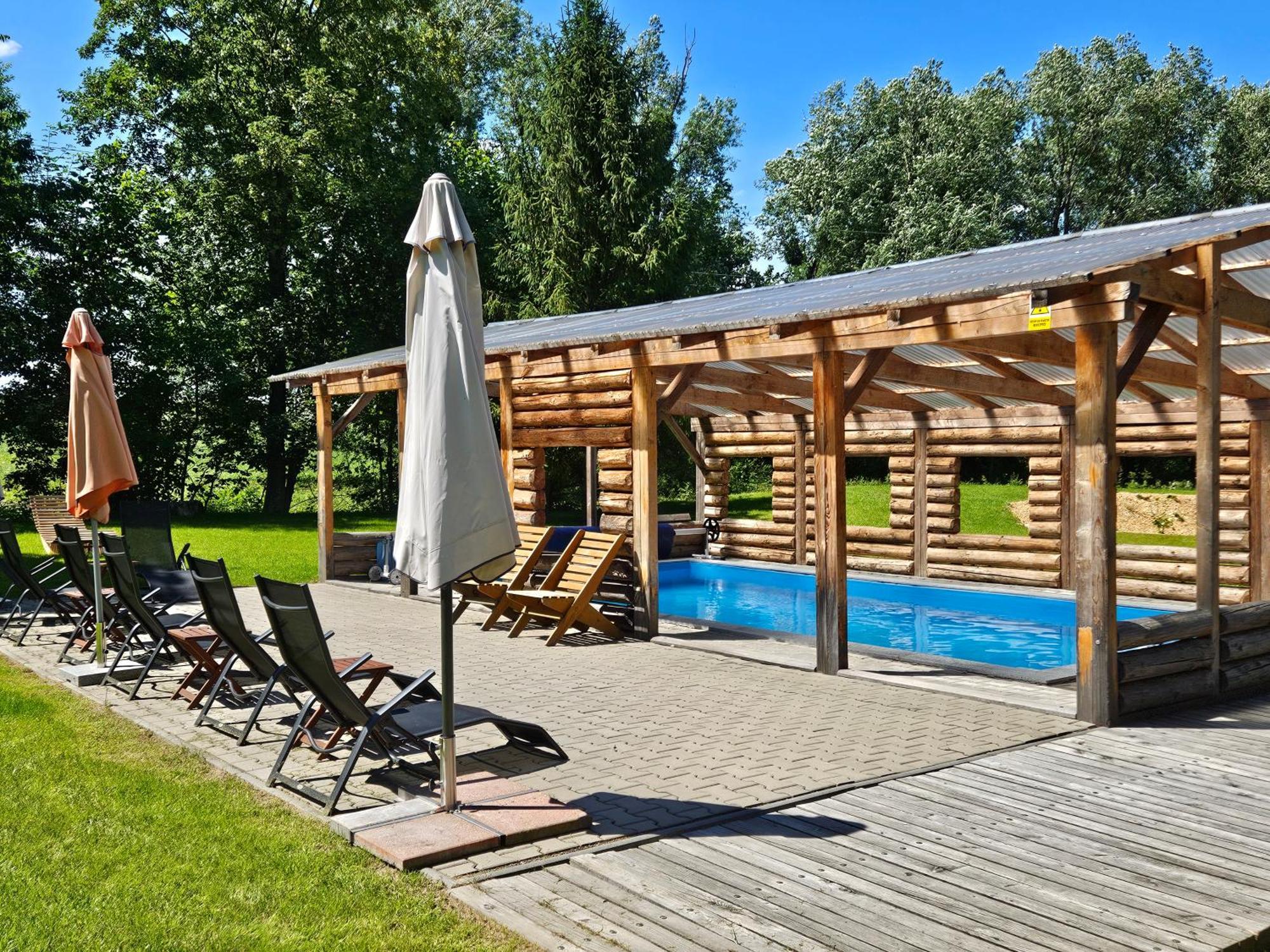 Wellness Pension Koliba Komorní Lhotka Екстериор снимка